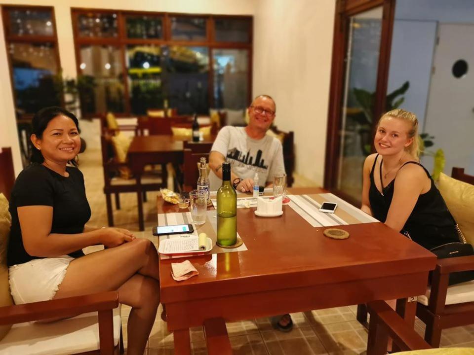 Alona Vikings Lodge 1 ปางเลา ภายนอก รูปภาพ
