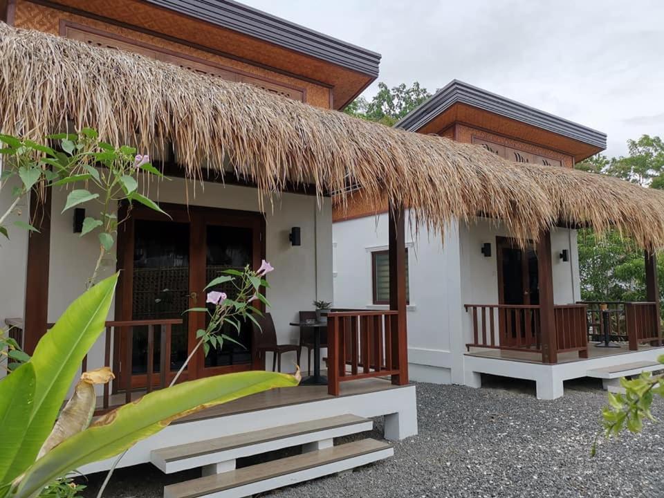 Alona Vikings Lodge 1 ปางเลา ภายนอก รูปภาพ